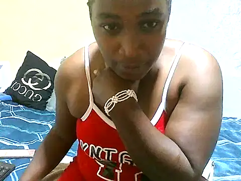 Snapshot of sexy-faiy chatting on 06-18-26, 06:13 sexy-faiy online show from 06-18-26, 06:13