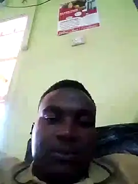 Snapshot of Rowanswa chatting on 06-22-26, 09:28 Rowanswa online show from 06-22-26, 09:28