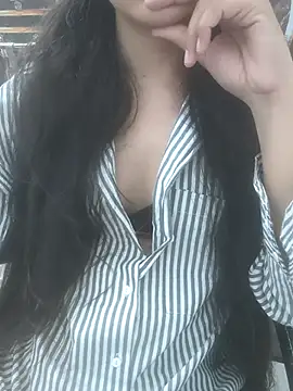 Snapshot of sushmita0 chatting on 07-02-26, 01:39 sushmita0 online show from 07-02-26, 01:39