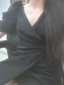 Snapshot of sushmita0 chatting on 07-04-26, 02:43 sushmita0 online show from 07-04-26, 02:43