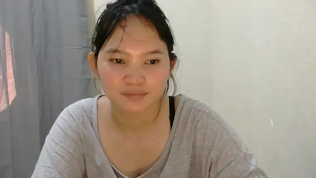Snapshot of Fhwilloughbyxx chatting on 06-27-26, 06:30 Fhwilloughbyxx online show from 06-27-26, 06:30
