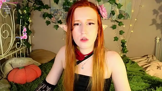 Snapshot of Eva_Bellea chatting on 07-28-26, 02:13 Eva Bellea online show from 07-28-26, 02:13
