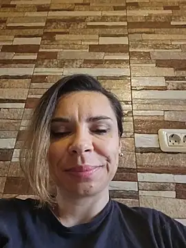 Snapshot of P_Kath chatting on 07-10-26, 05:35 P Kath online show from 07-10-26, 05:35
