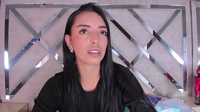 Snapshot of Violeta_Harlow chatting on 07-31-26, 09:56 Violeta Harlow online show from 07-31-26, 09:56