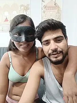 Snapshot of Laiba_Sugar chatting on 07-17-26, 08:17 Laiba Sugar online show from 07-17-26, 08:17