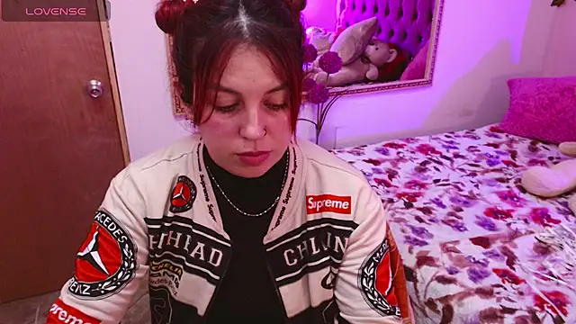 Megan  02 online show from 07-29-26, 11:04