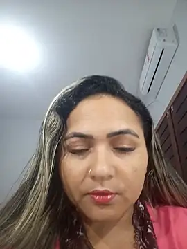 Snapshot of GataMisteriosa26 chatting on 06-30-26, 04:45 GataMisteriosa26 online show from 06-30-26, 04:45