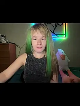 Snapshot of JadeEva chatting on 07-22-26, 02:35 JadeEva online show from 07-22-26, 02:35