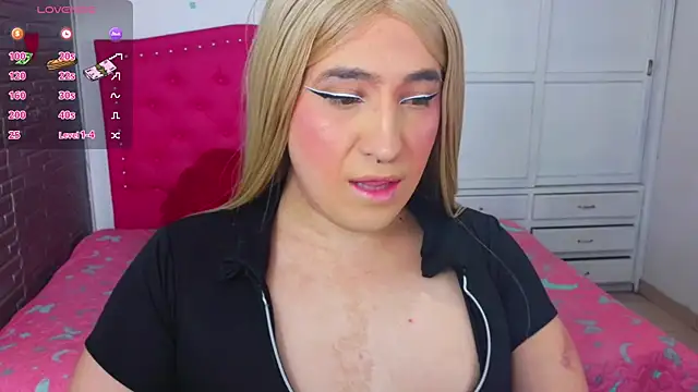 roxxy pink  online show from 08-05-26, 01:21