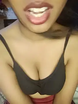 Snapshot of Sassy69xx chatting on 07-06-26, 12:17 Sassy69xx online show from 07-06-26, 12:17