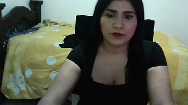 Snapshot of CarolinaMoretti chatting on 08-08-26, 01:23 CarolinaMoretti online show from 08-08-26, 01:23