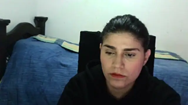 Snapshot of CarolinaMoretti chatting on 08-03-26, 02:41 CarolinaMoretti online show from 08-03-26, 02:41