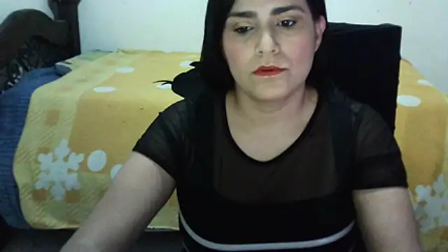 Snapshot of CarolinaMoretti chatting on 08-04-26, 11:42 CarolinaMoretti online show from 08-04-26, 11:42