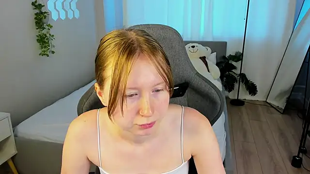 LiliTiny online show from 08-07-26, 01:22