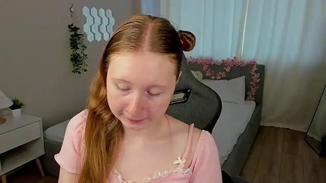 LiliTiny online show from 07-23-26, 01:30