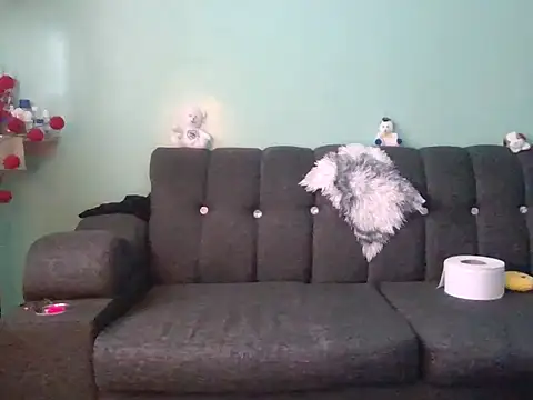 Snapshot of Priscay chatting on 07-07-26, 05:32 Priscay online show from 07-07-26, 05:32