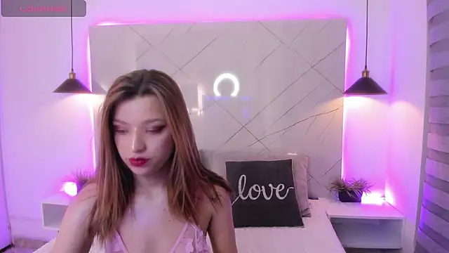 Snapshot of Sally_candy_ chatting on 07-18-26, 03:37 Sally candy online show from 07-18-26, 03:37