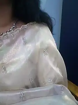 Snapshot of Zaara-Rose chatting on 06-27-26, 05:30 Zaara-Rose online show from 06-27-26, 05:30