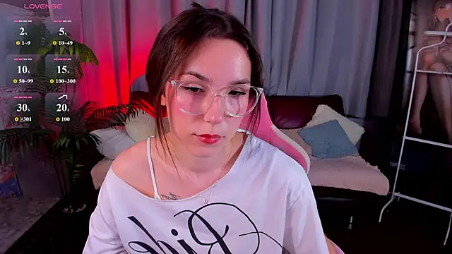 Snapshot of star_lace chatting on 06-21-26, 05:24 star lace online show from 06-21-26, 05:24