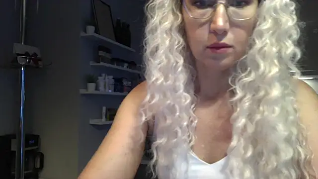 Snapshot of Solenyavo chatting on 07-28-26, 03:54 Solenyavo online show from 07-28-26, 03:54