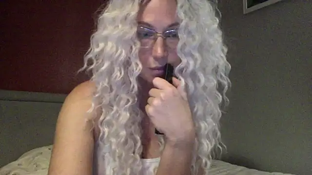 Snapshot of Solenyavo chatting on 07-10-26, 08:31 Solenyavo online show from 07-10-26, 08:31