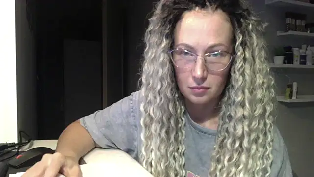 Snapshot of Solenyavo chatting on 06-26-26, 07:52 Solenyavo online show from 06-26-26, 07:52