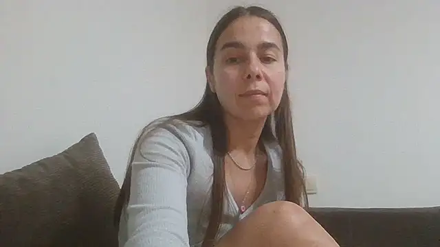 Vanelleda online show from 06-30-26, 08:42
