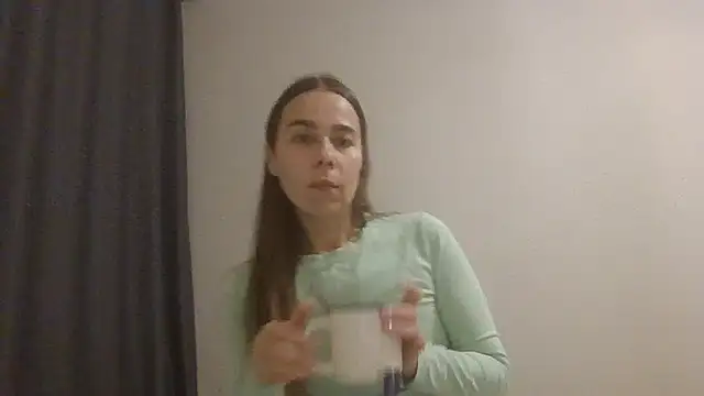 Vanelleda online show from 07-14-26, 08:04