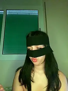 Snapshot of Asma-33 chatting on 07-01-26, 03:12 Asma-33 online show from 07-01-26, 03:12