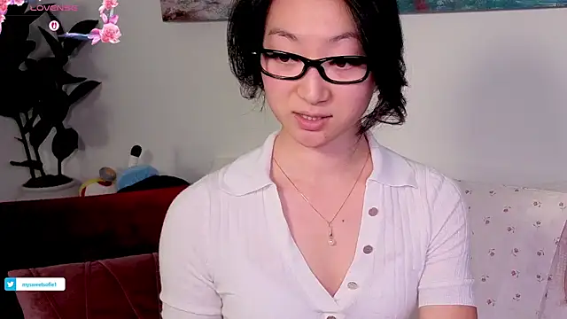 Snapshot of MySweetSofie chatting on 01-05-26, 11:30 MySweetSofie online show from 01-05-26, 11:30