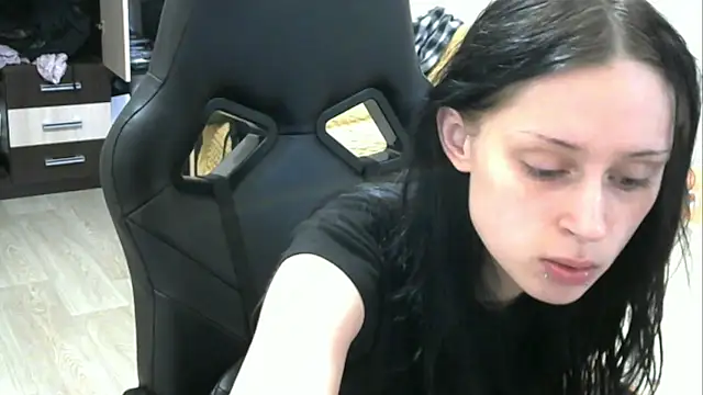 Snapshot of zazzo4ka chatting on 07-07-26, 01:25 zazzo4ka online show from 07-07-26, 01:25