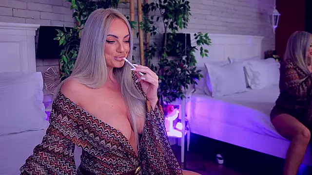 annabellahot online show from 11-11-25, 04:40