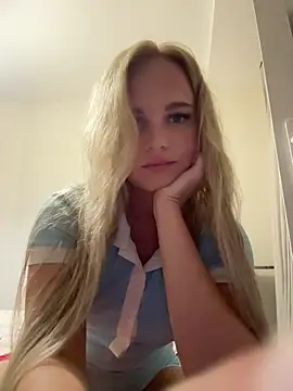 Snapshot of Ketiey chatting on 07-22-26, 06:32 Ketiey online show from 07-22-26, 06:32
