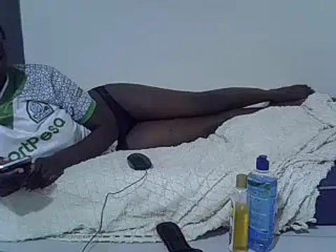 Snapshot of milky_gal_ebony chatting on 06-29-26, 10:42 milky gal ebony online show from 06-29-26, 10:42