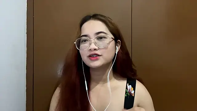 Snapshot of BeverlyKulcona chatting on 06-22-26, 12:02 BeverlyKulcona online show from 06-22-26, 12:02