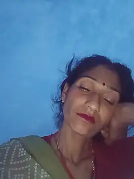 Snapshot of Umakumari90 chatting on 06-20-26, 11:32 Umakumari90 online show from 06-20-26, 11:32
