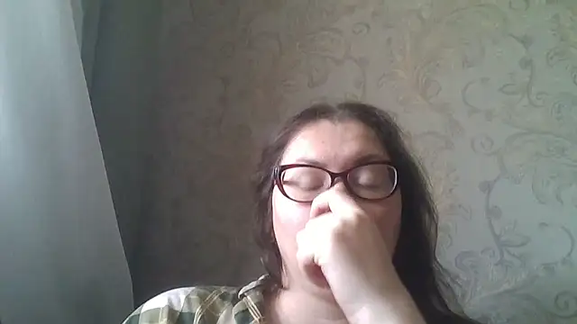 Snapshot of Niretta chatting on 07-11-26, 08:58 Niretta online show from 07-11-26, 08:58