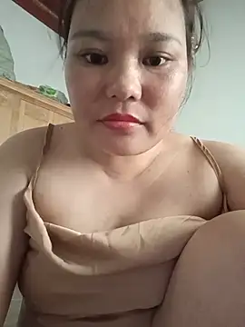 Holy-mi online show from 07-18-26, 04:43