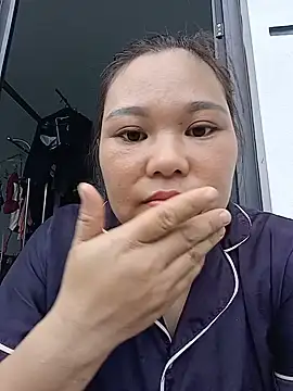 Holy-mi online show from 07-08-26, 09:54