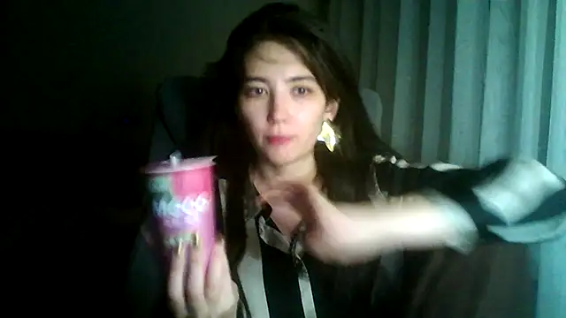 Snapshot of Joreliama chatting on 07-24-26, 10:28 Joreliama online show from 07-24-26, 10:28