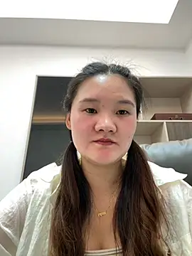 Snapshot of xinran666 chatting on 06-22-26, 05:15 xinran666 online show from 06-22-26, 05:15
