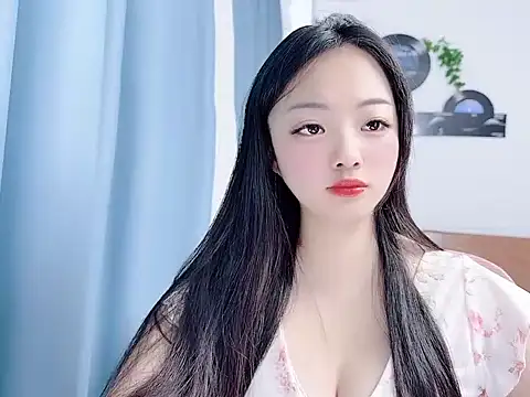 Winnie666999 online show from 06-26-26, 02:17