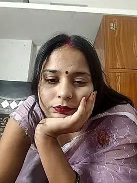Snapshot of Mummy_jii1 chatting on 07-26-26, 04:58 Mummy jii1 online show from 07-26-26, 04:58