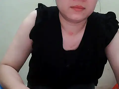 Snapshot of Mina-sesy chatting on 06-26-26, 01:33 Mina-sesy online show from 06-26-26, 01:33