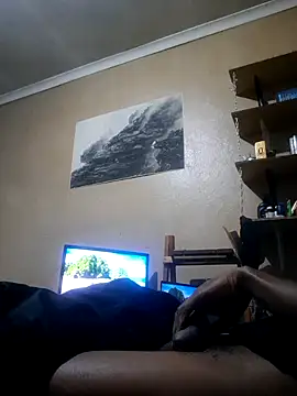 Snapshot of PoeticCummer chatting on 06-20-26, 04:34 PoeticCummer online show from 06-20-26, 04:34