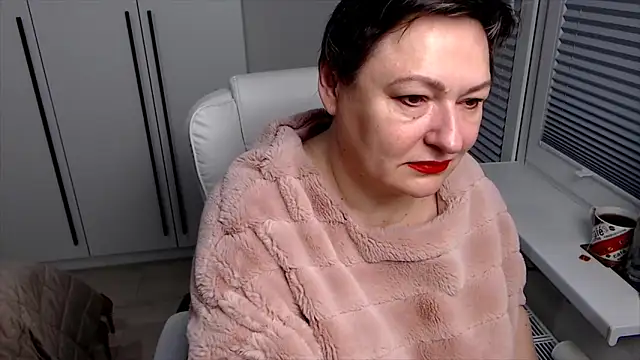 ScarlettReed online show from 12-22-25, 06:57