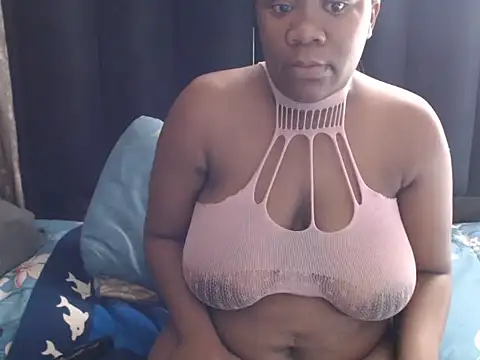 Snapshot of CovySweetMe chatting on 07-08-26, 12:50 CovySweetMe online show from 07-08-26, 12:50