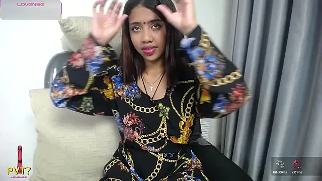 aishwarya398229 online show from 06-25-26, 07:52