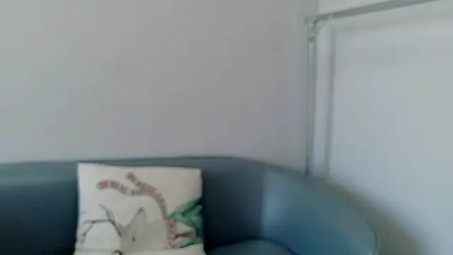 Snapshot of yuyu9988 chatting on 07-25-26, 02:30 yuyu9988 online show from 07-25-26, 02:30