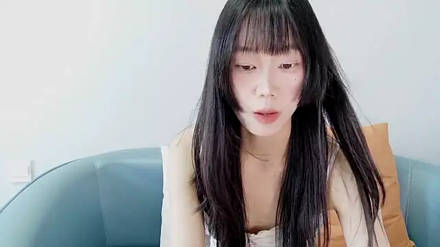 Snapshot of yuyu9988 chatting on 07-24-26, 01:56 yuyu9988 online show from 07-24-26, 01:56